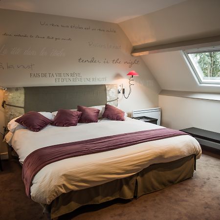 Hotel Logis Ar Milin Châteaubourg Esterno foto