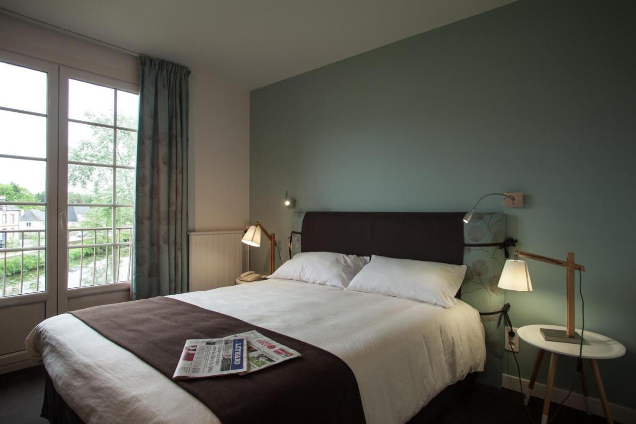 Hotel Logis Ar Milin Châteaubourg Esterno foto