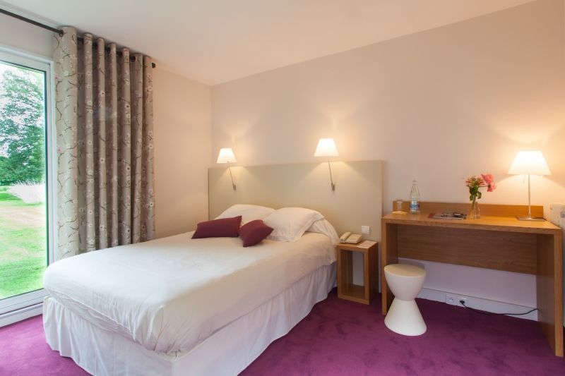 Hotel Logis Ar Milin Châteaubourg Esterno foto